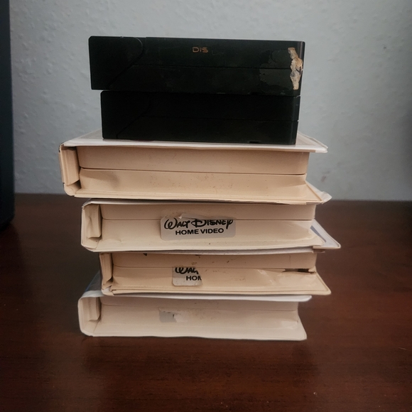 Vintage Disney VHS bundle of 6 - Picture 2 of 9